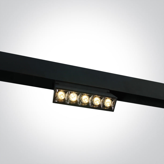 ONE Light Track Spot 12W 960lm 3000K CRI90 IP20 Black 42106A/B/W