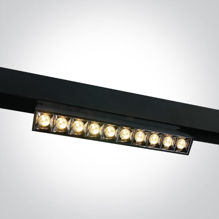 ONE Light Track Spot 22W 1760lm 3000K CRI90 IP20 Black 42106BL/B/W