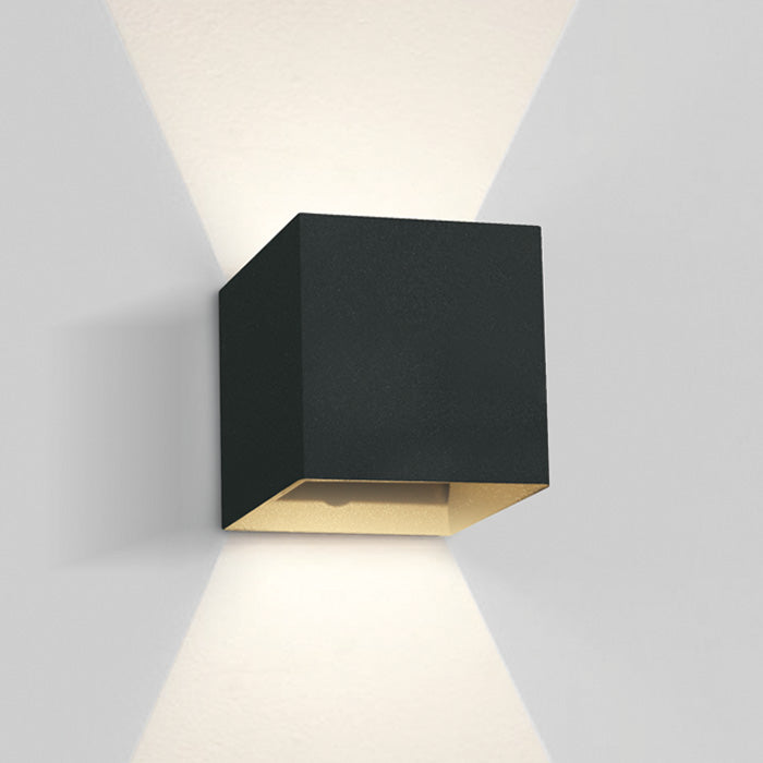 ONE Light Wall Light 2x3W 2x200lm 3000K CRI80 IP54 Black 67398C/B/W