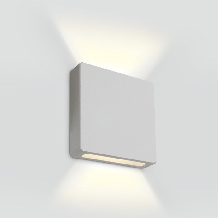 ONE Light | 68074B/W/W WHITE IP65 WALL RECESSED COB LED 2w WW 700mA DARK LIGHT - OEM NORDIC - Quality Parts Distribution